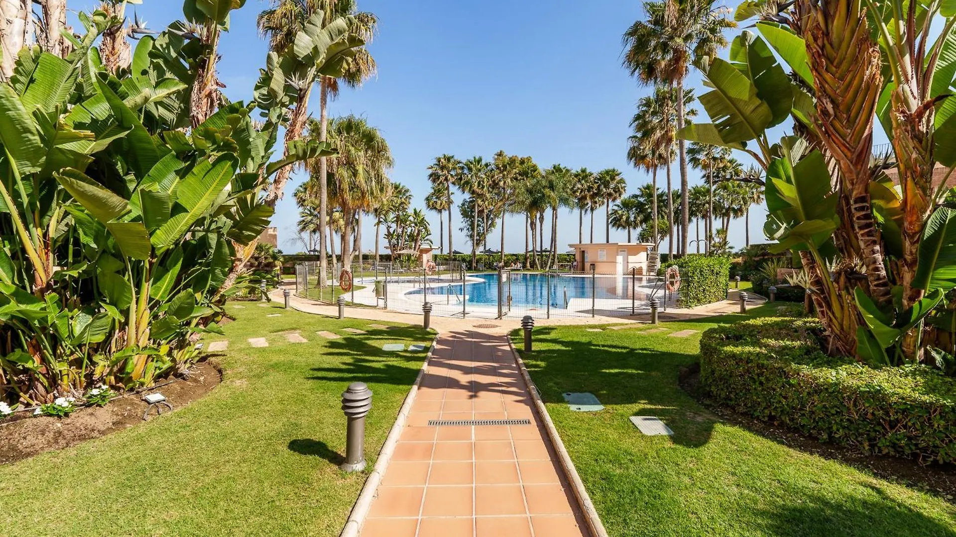 Appartement Seafront Bahia De La Plata à Estepona